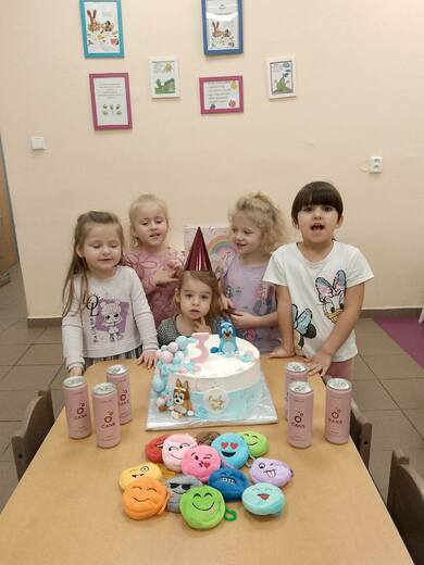 Norinka oslavila ve školce 3. narozeniny